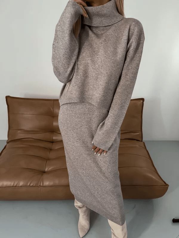 Nella Rollkragenpullover und Kleid Set